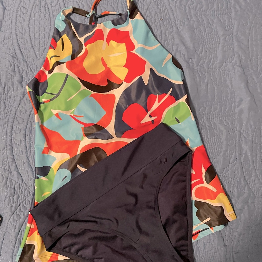 2 piece mommy bikini natutica made size large.